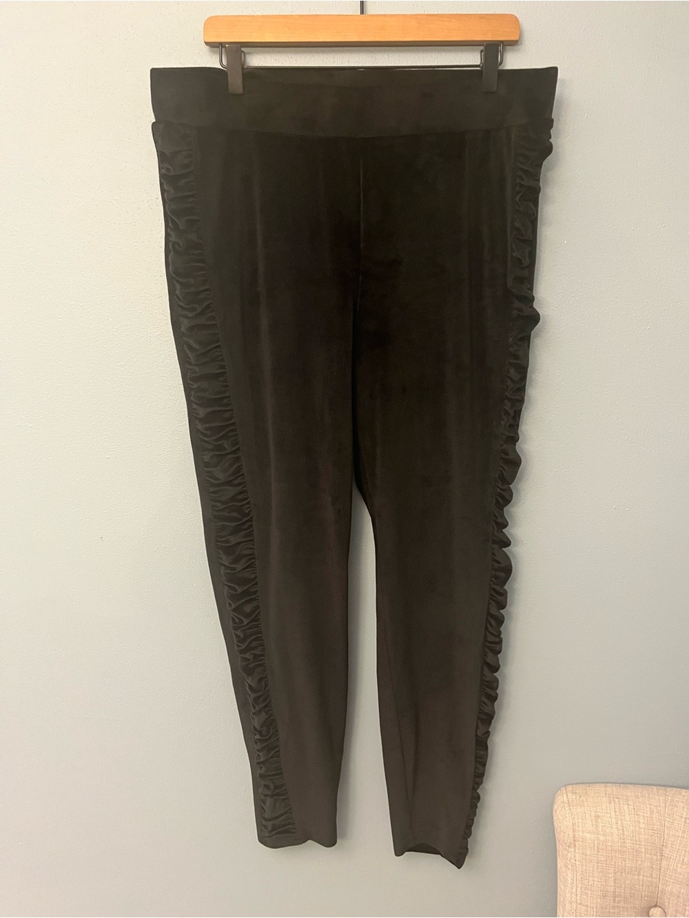Torrid Velvet Ruched Side Leggings